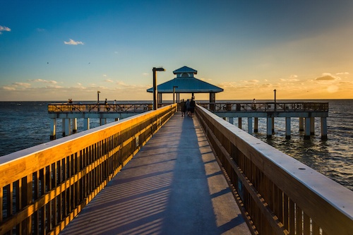 Exploring Fort Myers Beach Pier: A Fishing Paradise in Southwest